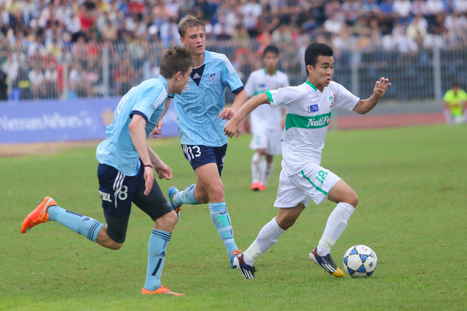 [Photo] Công Phượng và đồng đội cúi đầu trước “bêtông” Australia ảnh 3