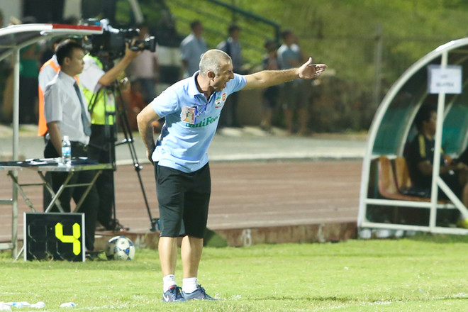 [Photo] Tuấn Anh hết “pin”, U19 HAGL JMG hết hơi trước Malaysia ảnh 18