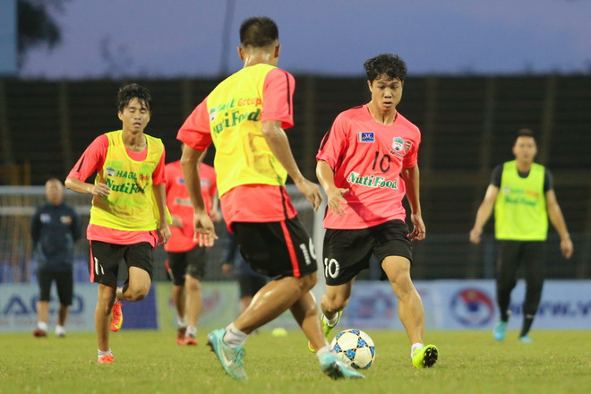 U19 Hoàng Anh Gia Lai JMG cũng là U19 Việt Nam, U19 Việt Nam cũng là U19 Hoàng Anh Gia Lai JMG. (Ảnh: Minh Chiến/Vietnam+) U19 Hoàng Anh Gia Lai JMG là "bản sao” của U19 Việt Nam ảnh 1