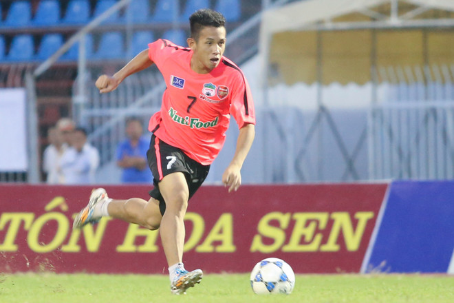 [Photo] U19 Việt Nam ‘nội chiến’ học viện HAGL JMG tại Cần Thơ ảnh 5