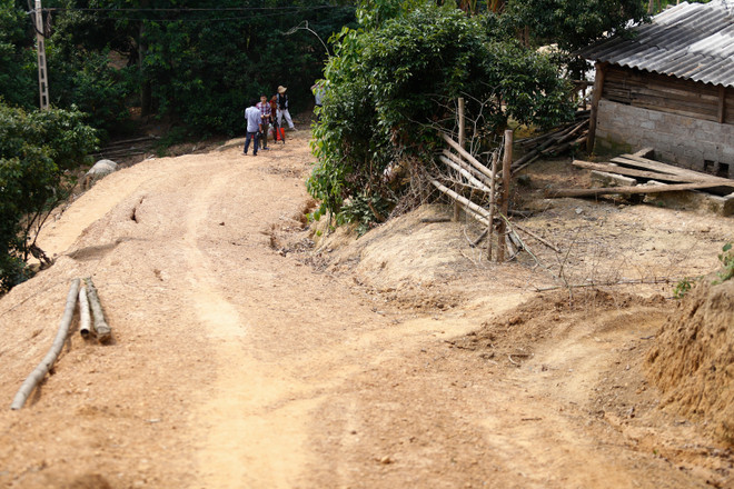 [Photo] Con đường đem hy vọng tới Đồng Mậm, Bắc Giang ảnh 2