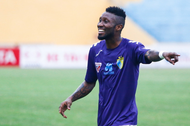 Ngoại binh hay nhất V-League khát khao lên tuyển Việt Nam ảnh 1