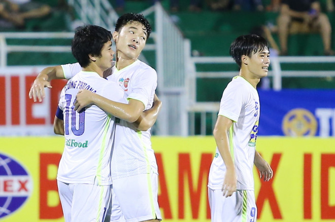 Tại sao bộ ba Hoàng Anh Gia Lai không thi đấu vẫn được lên tuyển? ảnh 2