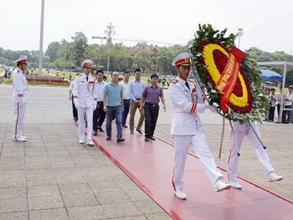 Nghệ An tổ chức giải bóng đá Tứ hùng mừng ngày sinh nhật Bác ảnh 2
