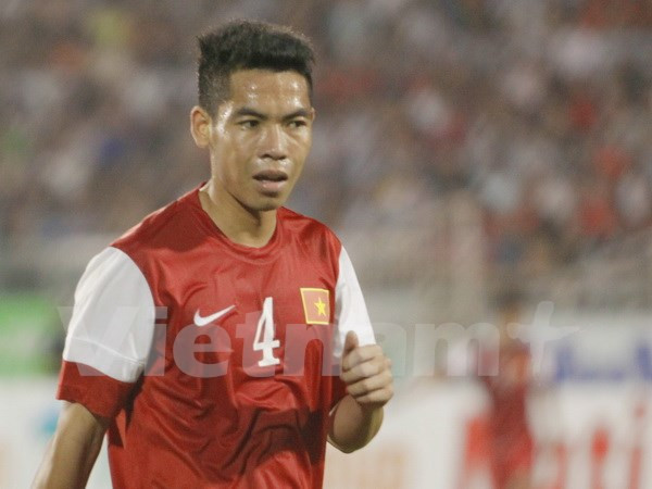 Cấm thi đấu 4 trận cầu thủ Viettel đấm vào mặt đối phương ảnh 1