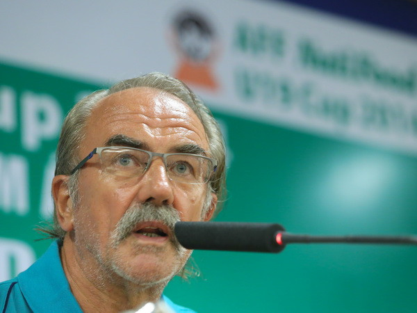 HLV U19 Myanmar khiếp sợ Mỹ Đình, khâm phục Công Phượng ảnh 1