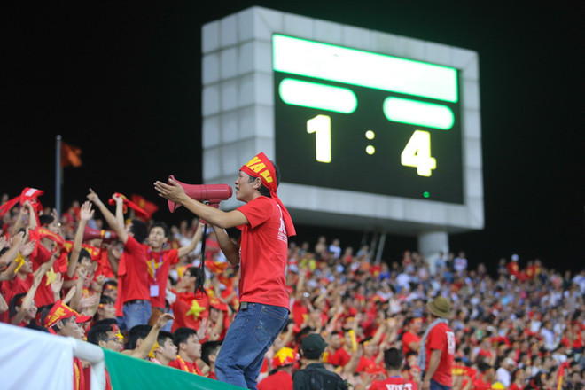 [Photo] Ký ức AFF Cup 2008 tràn về trong đêm Mỹ Đình rực lửa ảnh 11