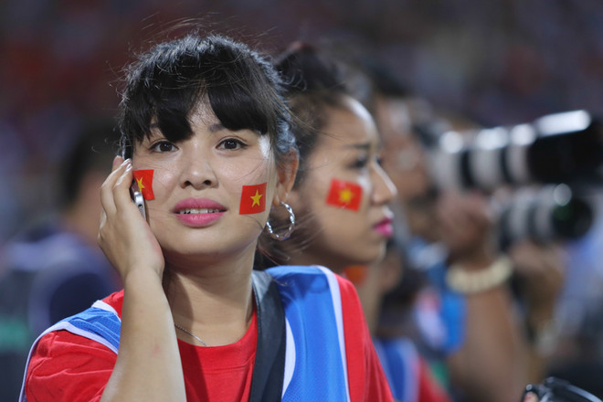 [Photo] Ký ức AFF Cup 2008 tràn về trong đêm Mỹ Đình rực lửa ảnh 8