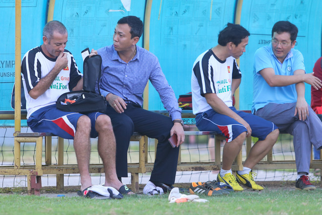 Mệt nhoài vì Nhật Bản, U19 Việt Nam bày trò thi chạy ảnh 10