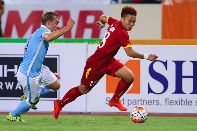 “Ronaldo Việt Nam” bị loại khỏi danh sách quyết đấu Thái Lan ảnh 1