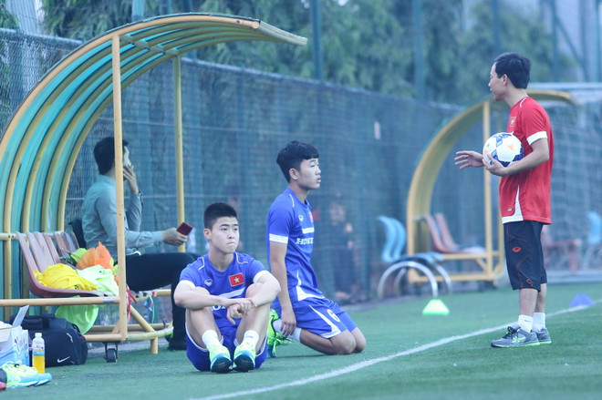 Nhạc trưởng U19 Việt Nam mệt với giáo án nặng ở đội Olympic ảnh 2