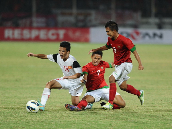 Chỉ 150.000 đồng để xem Công Phượng đối đầu Olympic Indonesia ảnh 1