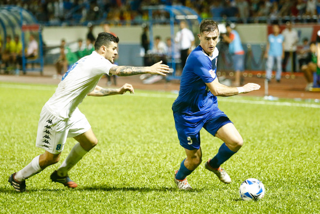 [Photo] Phòng ngự kiểu Miura, Hà Nội T&T làm câm lặng sân Cẩm Phả ảnh 10