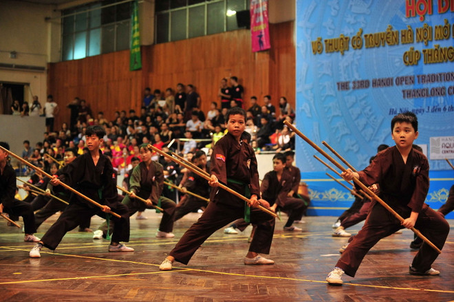 Tưng bừng Hội diễn võ thuật cổ truyền Hà Nội mở rộng lần thứ 33 ảnh 8