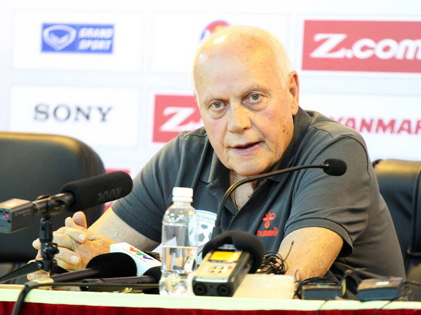 HLV Otto Pfiste: Trình độ Afghanistan và Việt Nam không chênh nhau ảnh 1