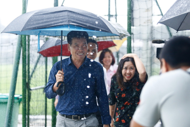 Lãnh đạo Đoàn thể thao Việt Nam động viên U22 Việt Nam và tuyển nữ ảnh 4