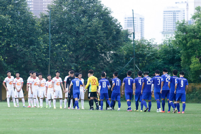 Sao U20 Việt Nam tỏa sáng trong ngày Công Phượng chìm nghỉm ảnh 2