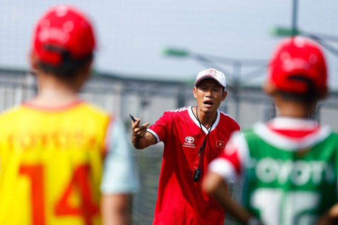 Tưng bừng ngày hội sơ tuyển Trại Hè bóng đá Toyota 2016 tại Hà Nội ảnh 5