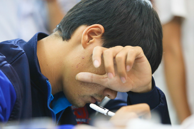 [Photo] Cầu thủ bán độ Đồng Nai cúi đầu thú nhận "nhúng chàm" ảnh 4