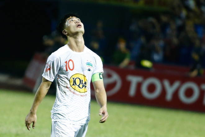 Công Phượng, Văn Thanh tỏa sáng vẫn không cứu được HAGL ảnh 1