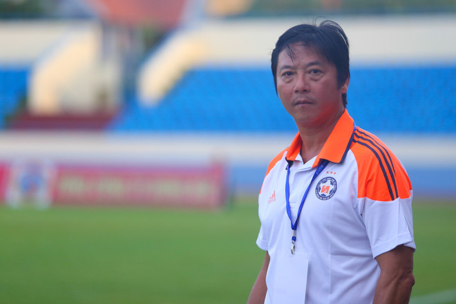 [Photo] Sân Cẩm Phả: Niềm tự hào của V-League giờ ra sao? ảnh 4