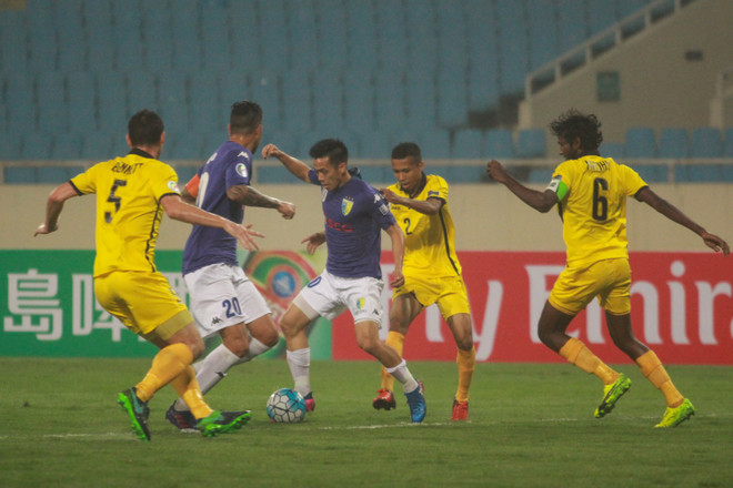 Quán quân V-League đè bẹp đội bóng Singapore bốn bàn không gỡ ảnh 3