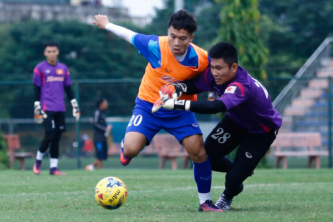 Đội Hữu Thắng, Văn Quyết “bắt nạt” quân HAGL trong buổi đấu tập ảnh 8