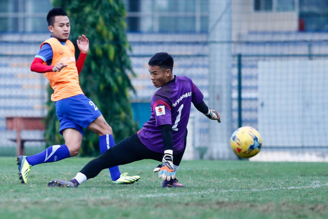 Nguyên Mạnh dính chấn thương, có thể lỡ trận gặp Indonesia ảnh 1