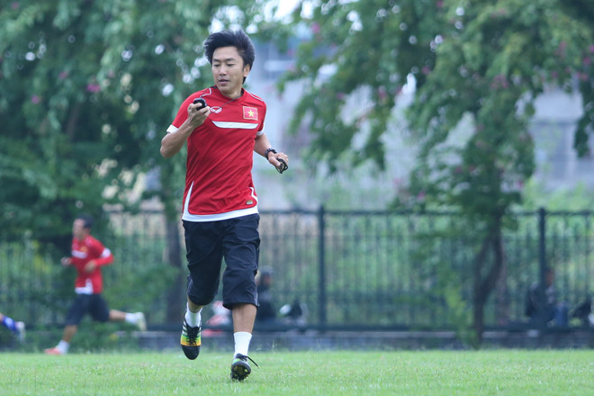 Thêm hai trụ cột tuyển Việt Nam dính chấn thương trước bán kết ảnh 3