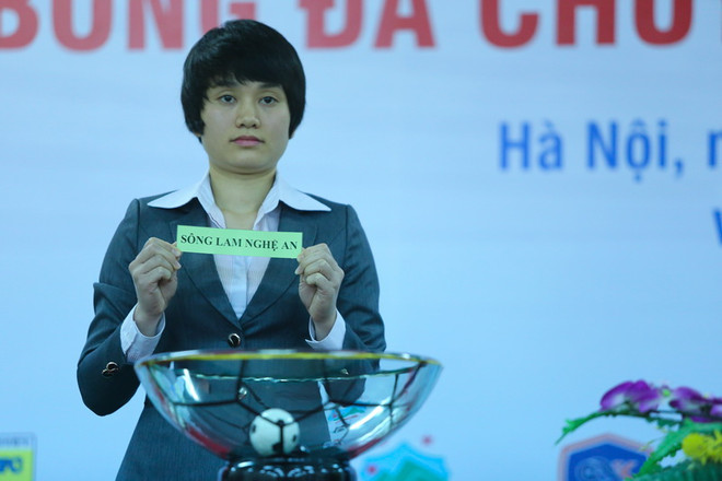 V-League 2015: Đại gia dễ thở, Hoàng Anh Gia Lai "né" được SLNA ảnh 1