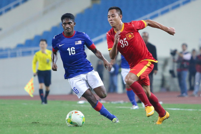 Hậu vệ trái hay nhất Việt Nam vắng mặt trận lượt đi bán kết AFF Cup ảnh 1