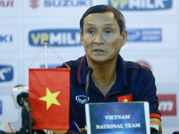 Huấn luyện viên Mai Đức Chung đã có cách “bắt chết” Messi Campuchia ảnh 1