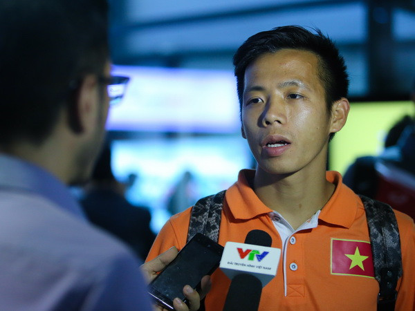 Đội trưởng tuyển Việt Nam muốn đồng đội tôn trọng “bố” Mai Đức Chung ảnh 1