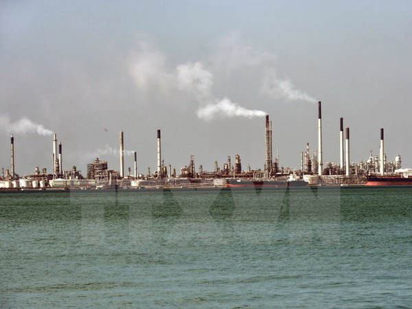 Bộ trưởng Năng lượng UAE: Sự sụt giảm của giá dầu khó kéo dài ảnh 1