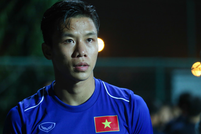 Thủ quân U23 cảnh báo đồng đội chớ ngủ quên trên chiến thắng ảnh 1