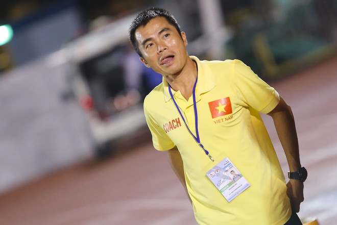 HLV Phạm Minh Đức: Không cố gắng theo đuổi hình bóng Phan Thanh Hùng ảnh 1