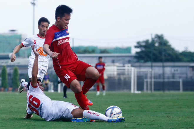 Công Phượng bất lực, U22 Việt Nam không ghi nổi bàn vào lưới Viettel ảnh 4