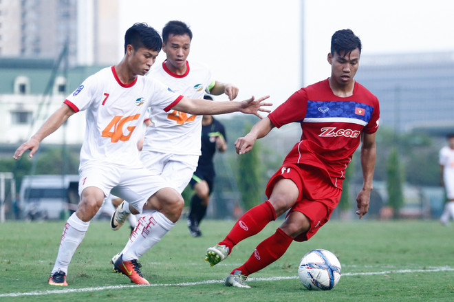 Công Phượng bất lực, U22 Việt Nam không ghi nổi bàn vào lưới Viettel ảnh 5