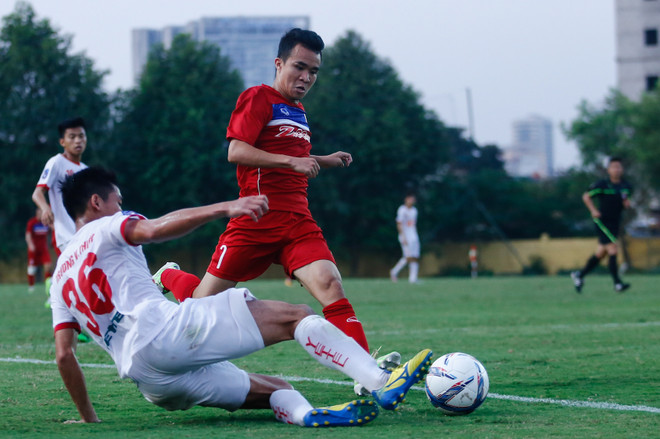 Công Phượng bất lực, U22 Việt Nam không ghi nổi bàn vào lưới Viettel ảnh 8