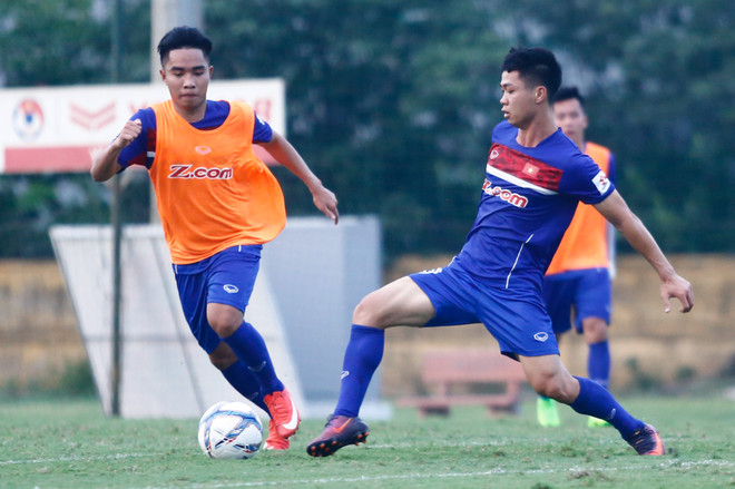 Tuấn Anh tranh chấp quyết liệt, không ngại va chạm ở U22 Việt Nam ảnh 6