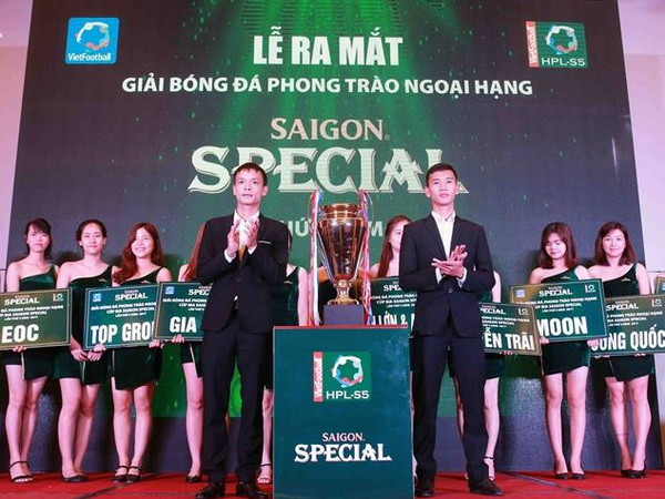 "Bóng đá phủi” sẽ có quy chế chuyên nghiệp như V-League ảnh 1