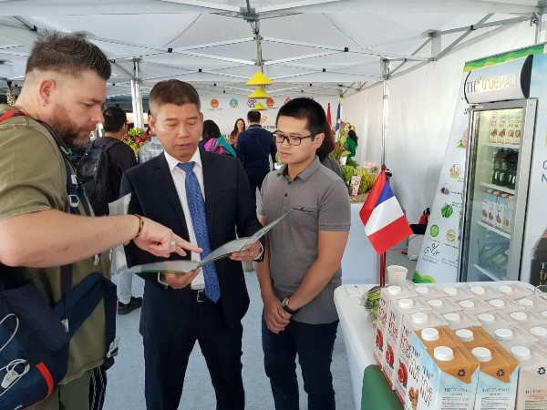 Các thức uống từ hạt và thảo dược của TH chinh phục thị trường Pháp ảnh 1