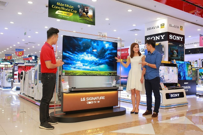 “Săn” Tivi giá siêu rẻ thưởng thức các trận đấu World Cup nóng bỏng ảnh 1