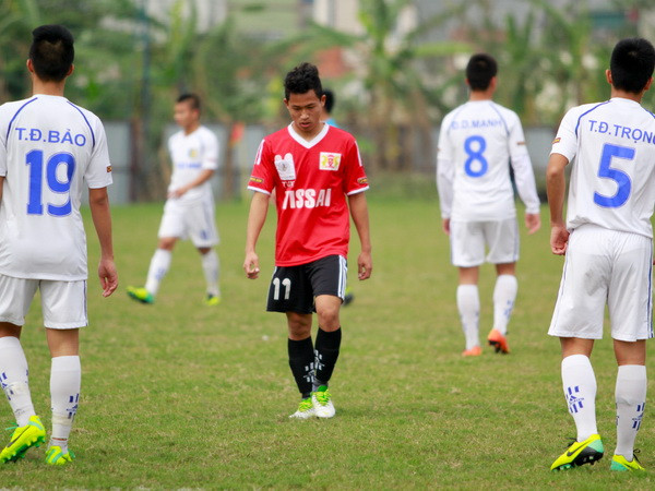 Lượt trận 5 U19 quốc gia: Giải mã hiện tượng Ninh Bình ảnh 1