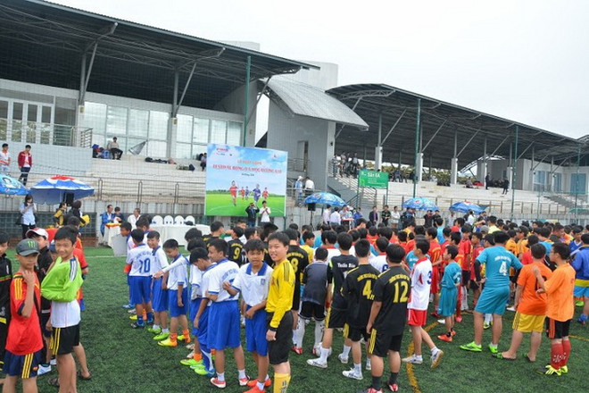 16 đội đua tài tại “Festival bóng đá học đường U13” ở Đà Nẵng ảnh 1