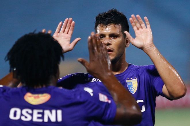 Đội hình tiêu biểu V-League 2017: Gọi tên Văn Quyết, Phi Sơn ảnh 4