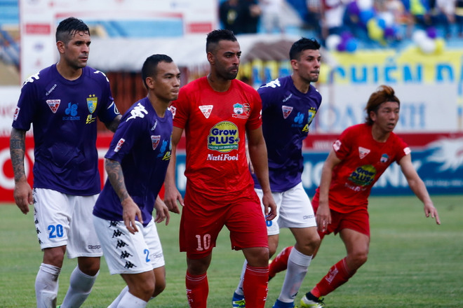 Hoàng Anh Gia Lai vẫn chỉ đặt mục tiêu trụ hạng V-League 2016 ảnh 1