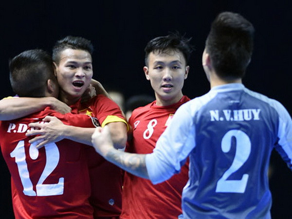 FIFA ca ngợi chiến thắng của Futsal Việt Nam là ‘giây phút lịch sử’ ảnh 1