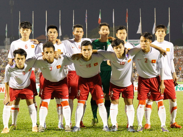 Các tân binh gây thất vọng, U19 Việt Nam thua đậm HAGL ảnh 1