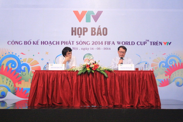 Toàn cảnh buổi họp báo của VTV trưa nay. (Ảnh: Thu Hằng/Vietnam+) VTV từ chối tiết lộ mức giá bản quyền World Cup 2014 ảnh 1